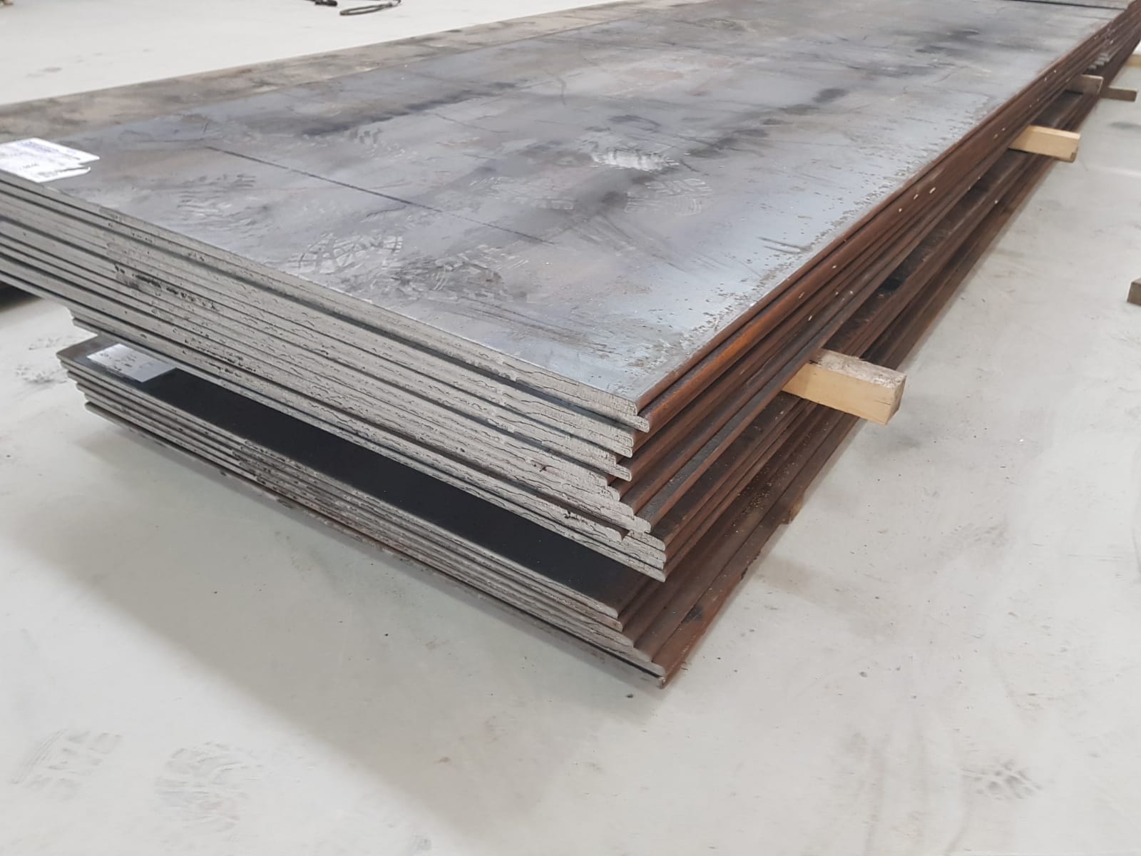 A1 VE A2 SİYAH SAC (SICAK)