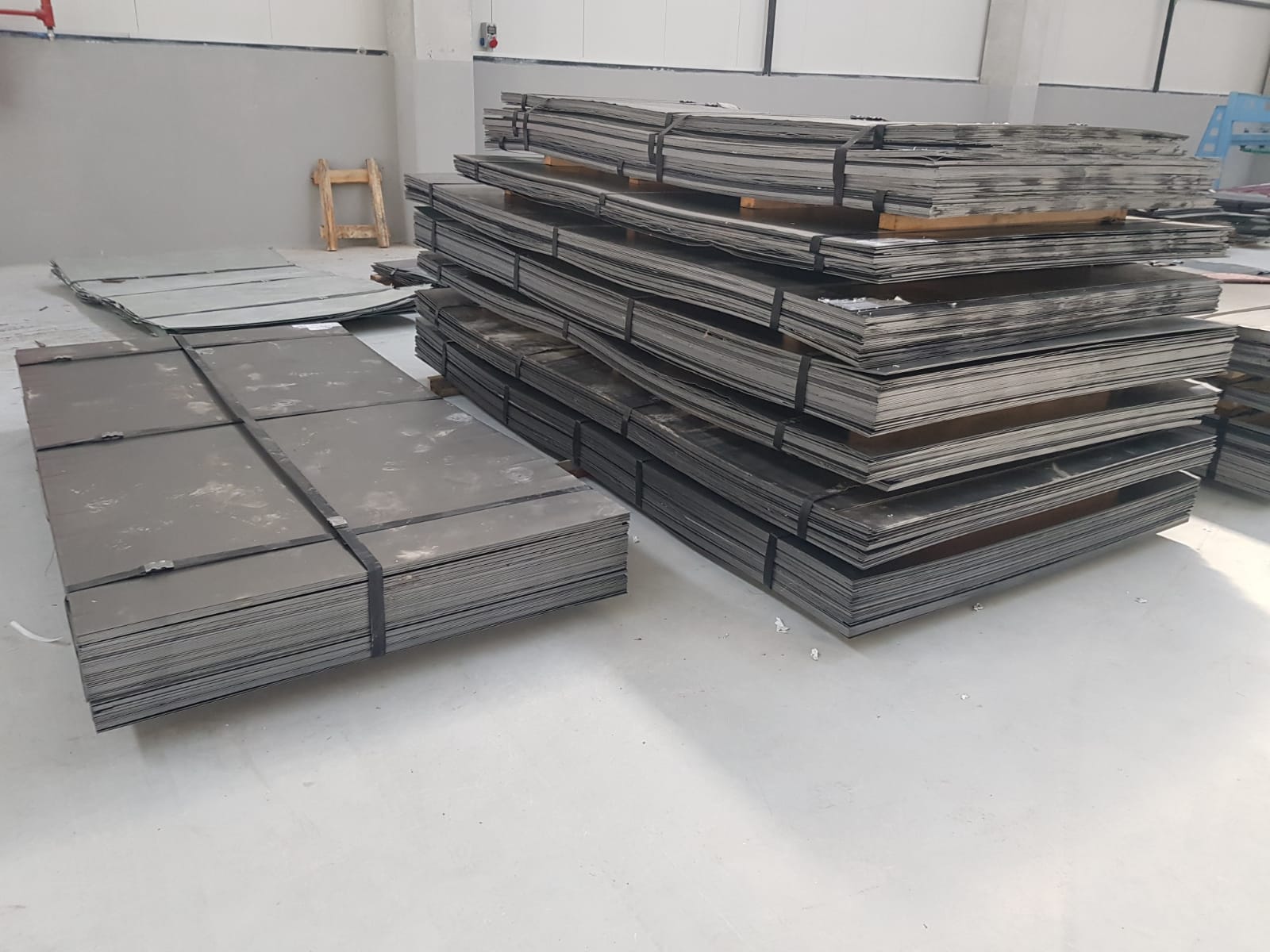 A1 VE A2 SİYAH SAC (SICAK)