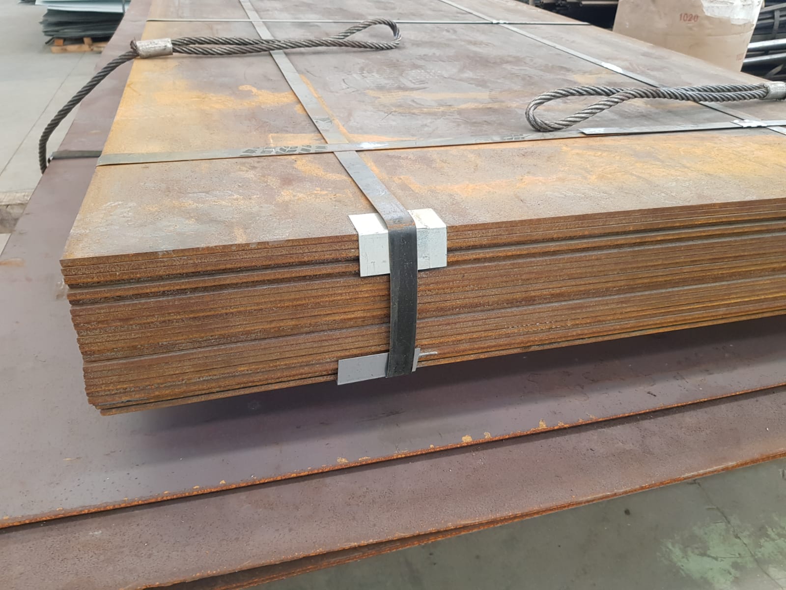 A1 VE A2 SİYAH SAC (SICAK)