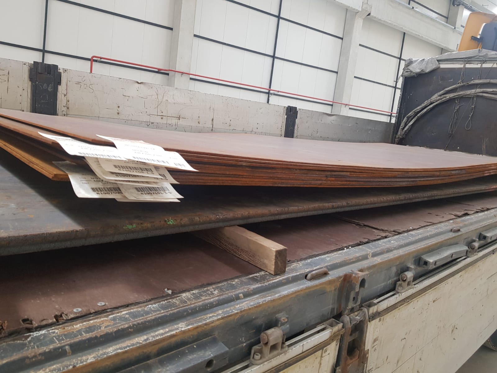 A1 VE A2 SİYAH SAC (SICAK)